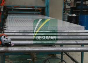 China Prefab House Color Steel Insulated Silica Sandwich Panel factory