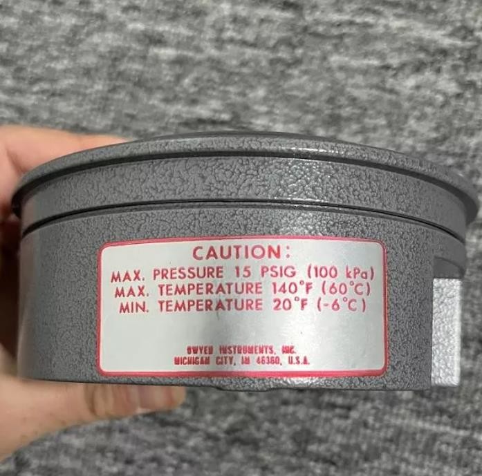 Original Dwyer 2060 Magnehelic Differential Pressure Gauge Aluminum