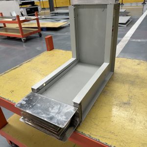 Dense Electrical Busbar System Aluminum Sandwich Busway 400-5000A Customizable