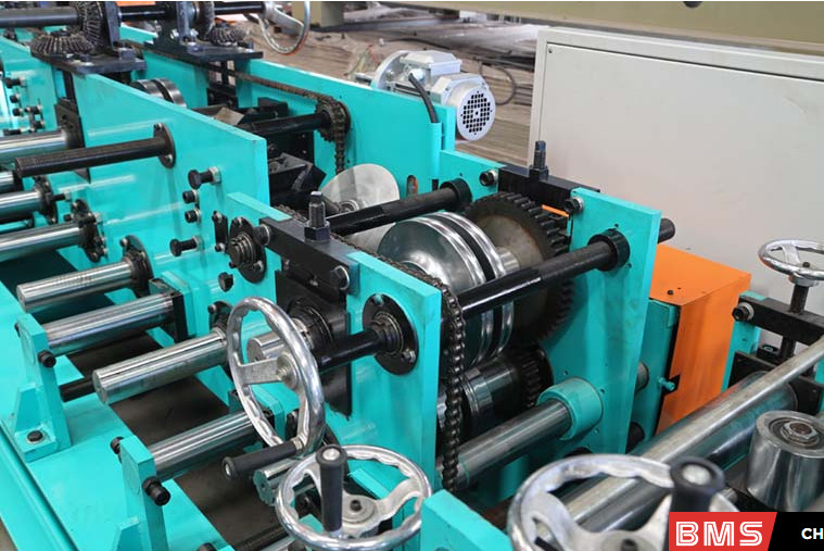 GCr15 Roller Thickness 2mm C Purlin Forming Machine