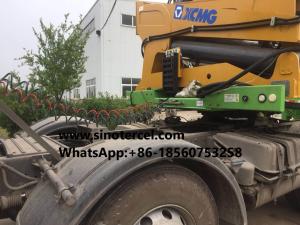 China Container Sidelifter Trailer 3 Axle With XCMG 37 Tons Crane For Port Transportation factory