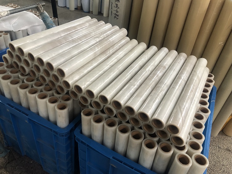 1.5 Inch 38 Mm Paper Tube Small Size Transparent Temporary Carpet Floor Protection Film Automotive Carpet Protect Roll