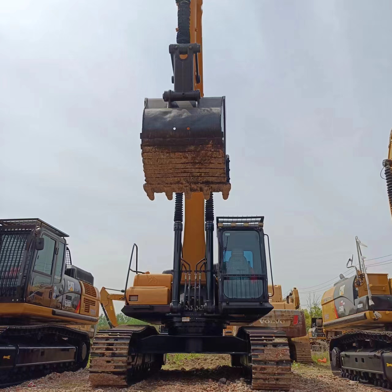 Original Hydraulic Valve Used SANY SY365H Excavators for Large Construction Sites