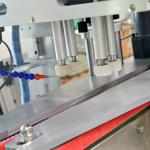 accuracy Automatic Rotary Screw Capping Machine for Food Beverage Shops in High