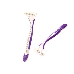 China Better Grip 2 Blade Disposable Razor , Anti - Drag Blades Mens Safety Razor factory