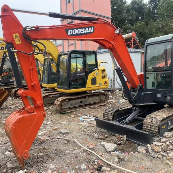 Used engineering & construction machine Doosan 55 used excavator for sale excav