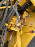 Komatsu PC300 Excavator 1.4 Bucket Capacity 3000 KG Machine Weight Japan