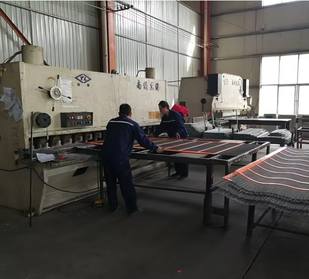 Design Type Anti-blocking Screen Deal With Wet Material Screening