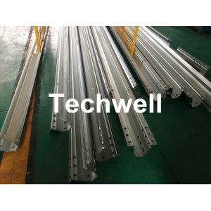 Carbon Steel Top Hat Channel Cold Roll Forming Machine With 1.5 Inch Chain