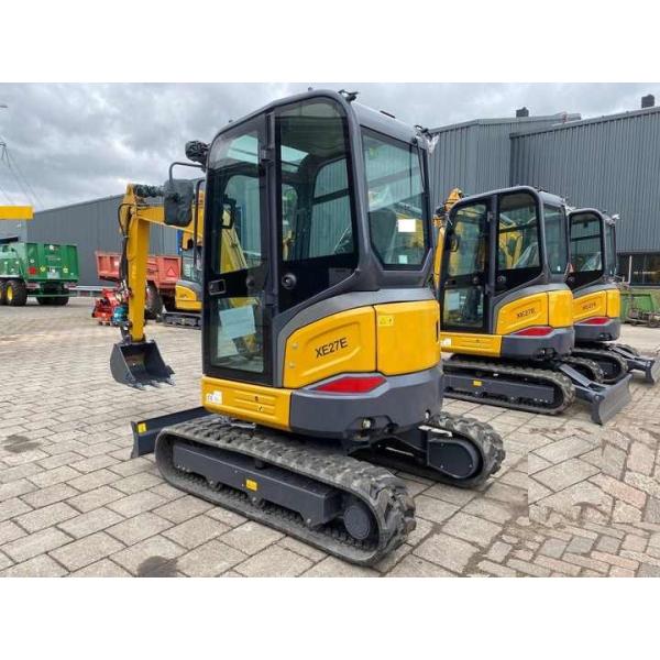 2 Ton 3 Ton Mini Hydraulic Excavator XCMG XE27E Earth Moving Machinery Micro Excavator Digger
