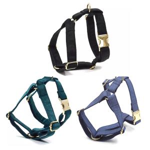China Dog Velvet Collar Leash Harness Set Luxury Collar Set Pet Leash Poop Bag OEM ODM Accepted factory