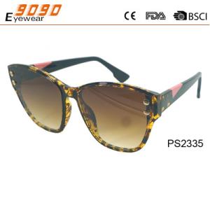 China Fashionable sunglasses with two pins on the frame,streamline temple factory