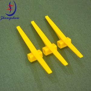 China U Shaped Egg Scratcher For Poultry Farm Egg Collection System factory