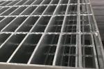 30*100 Galvanized Walkway Grating Q235 Q345 S275 Aluminum Grate Flooring
