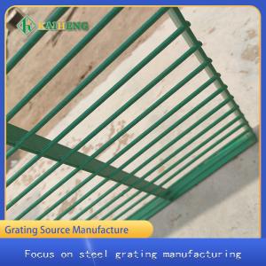 China Green Wire Grate Fencing Grid Catwalk Metal Grating For 1mx2m Dip Plastic factory