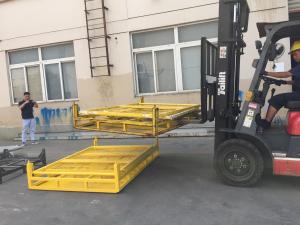 China High Visibility Collapsible Wire Container Commercial Wire Mesh Stillage factory