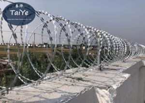 China Heavy Zinc Coated Galvanized Razor Wire CBT60 CBT65 Chemical And Coasts Area Use factory