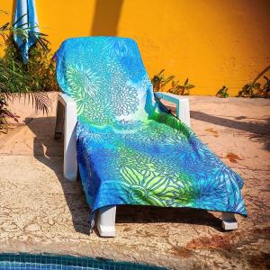 China Lightweight Sand Proof Beach Towel Private Label Custom Print factory
