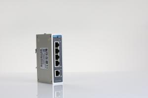 China HiOSO 10/100M RJ45 5 Port Industrial Ethernet Switch Din Rail factory