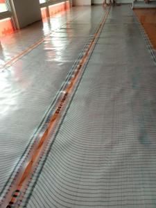 China Carbon Fiber Heating Element Film , 220V Infrared Underfloor Heating System factory
