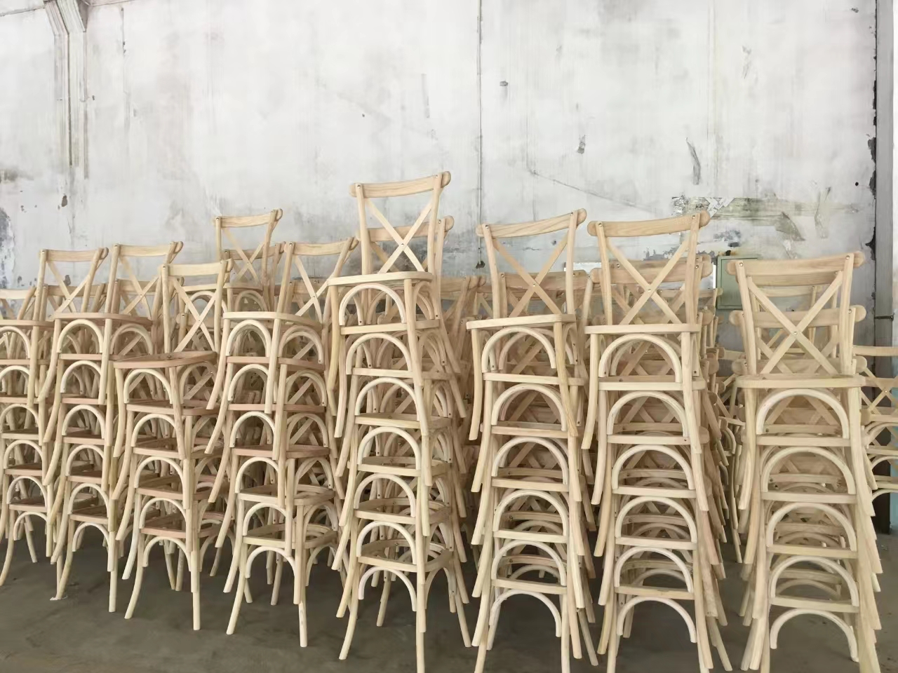 Modern Design Style Solid Wood X Cross Back Chair for Celebrity Wedding in Western Restaurant
