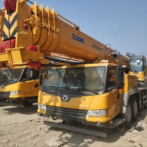 China CIVL 50 Tons Hydraulic Mobile Truck Telescopic Boom Crane Especialy For Exporting on sale