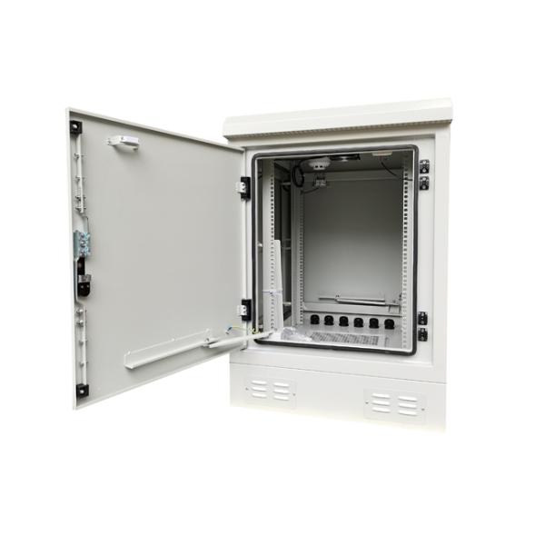 17U Outdoor Server Cabinet With 19inch Rack And DC48V Fan For Cooling