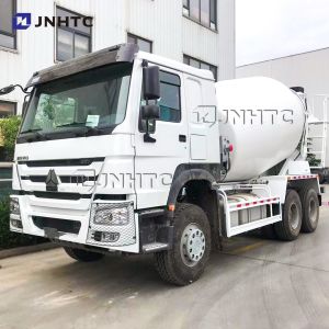 HW76 Cabin Mercedes Cement Mixer Vehicle With Throttle Control