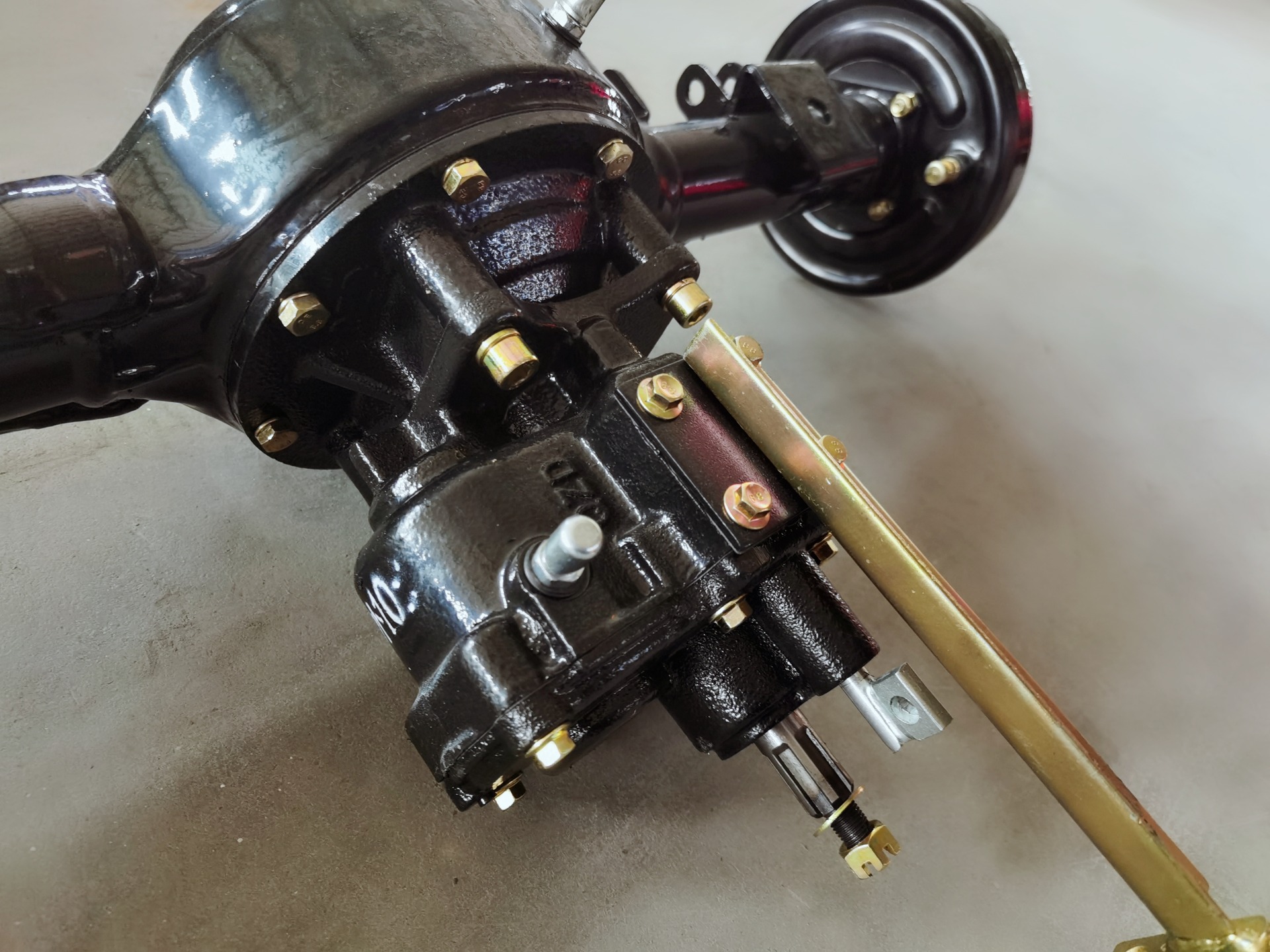 DAYANG Tricycle Rear Axle 980 Changan Afterburner 180 Drum Aluminum Alloy Material