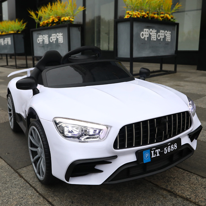 PP Plastic Big Parent Cars With Remote Control Electric Ride On Car for Kids 106x67x55CM
