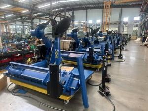 China Heavy Duty Large Vehicle Tire Changer 24V For Workshop factory