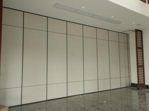 China Wood Panel Door Operable Sliding Partition Walls for Restaurant Commercial Furniture factory