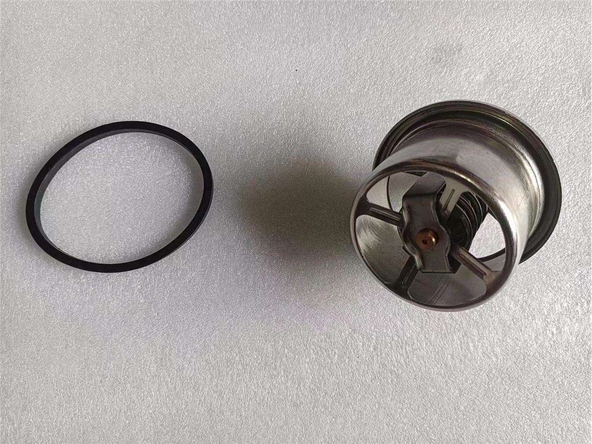 600-421-6630 6004216630 Thermostat For Komatsu 6D125E 6D140 Engine