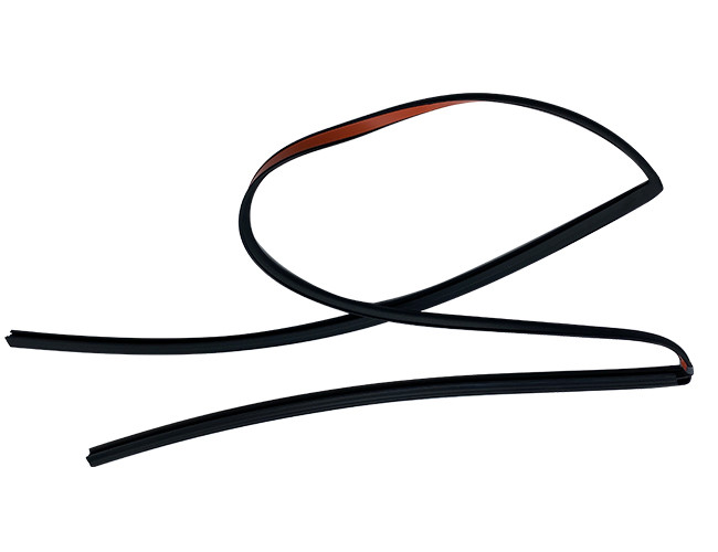 32342701 2022 for XC60 Auto Parts Sealing Strip