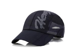 China Girls / Boys Mesh Baseball Caps Embroidery Logo Super Absorbent Light Weight factory