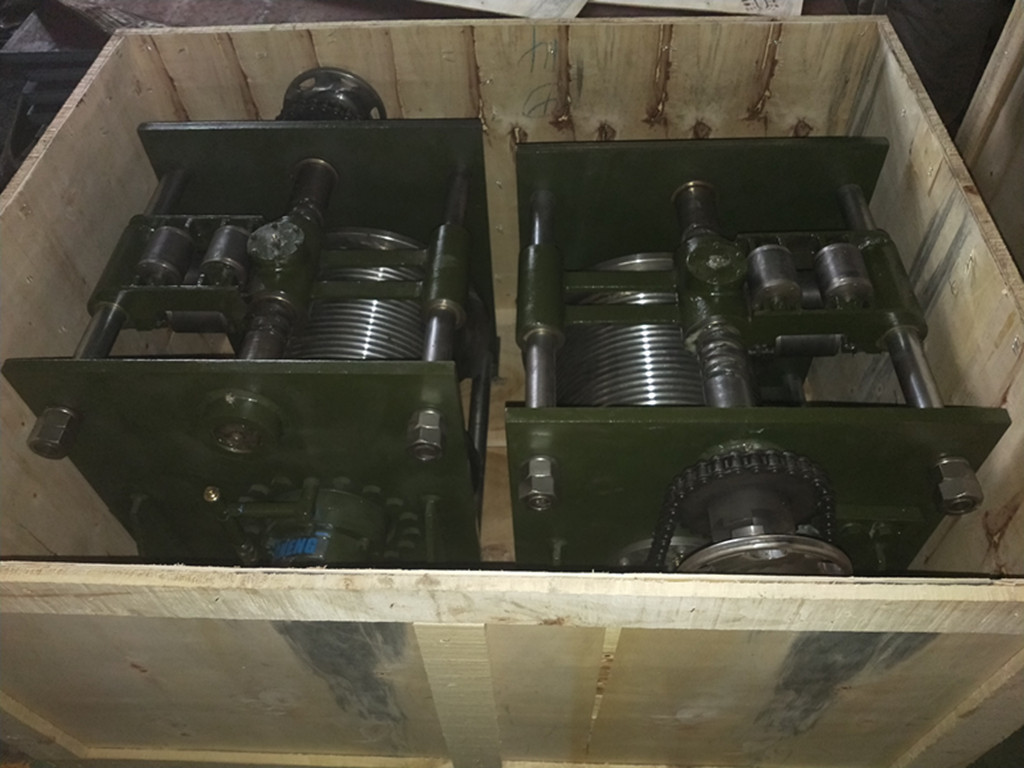 Small Industrial Electric Lifting Winch For Trawler SGS ISO Certificate
