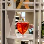Lead Free Screw Cap Heart Shaped Glass Wine Bottles