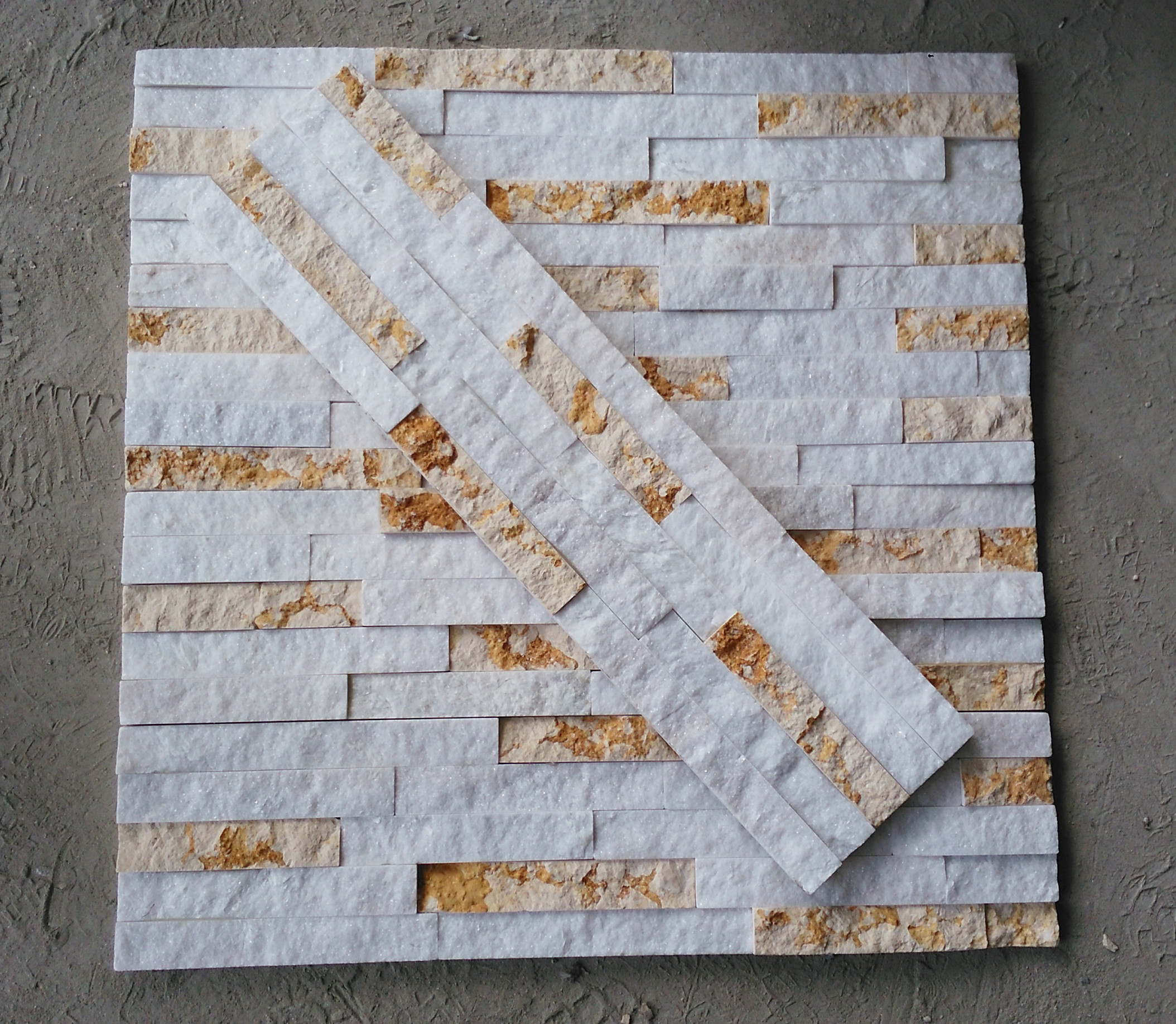 Gold And White Thin Non Antacid Veneer Stone Wall Panels 400x100mm