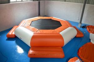 China TUV Certificate Inflatable Floating Water Trampoline For Lake factory