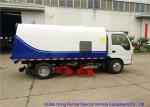 ISUZU 600P Airport Runway Street Sweeper Vehicle With Cleaning Brushes Water