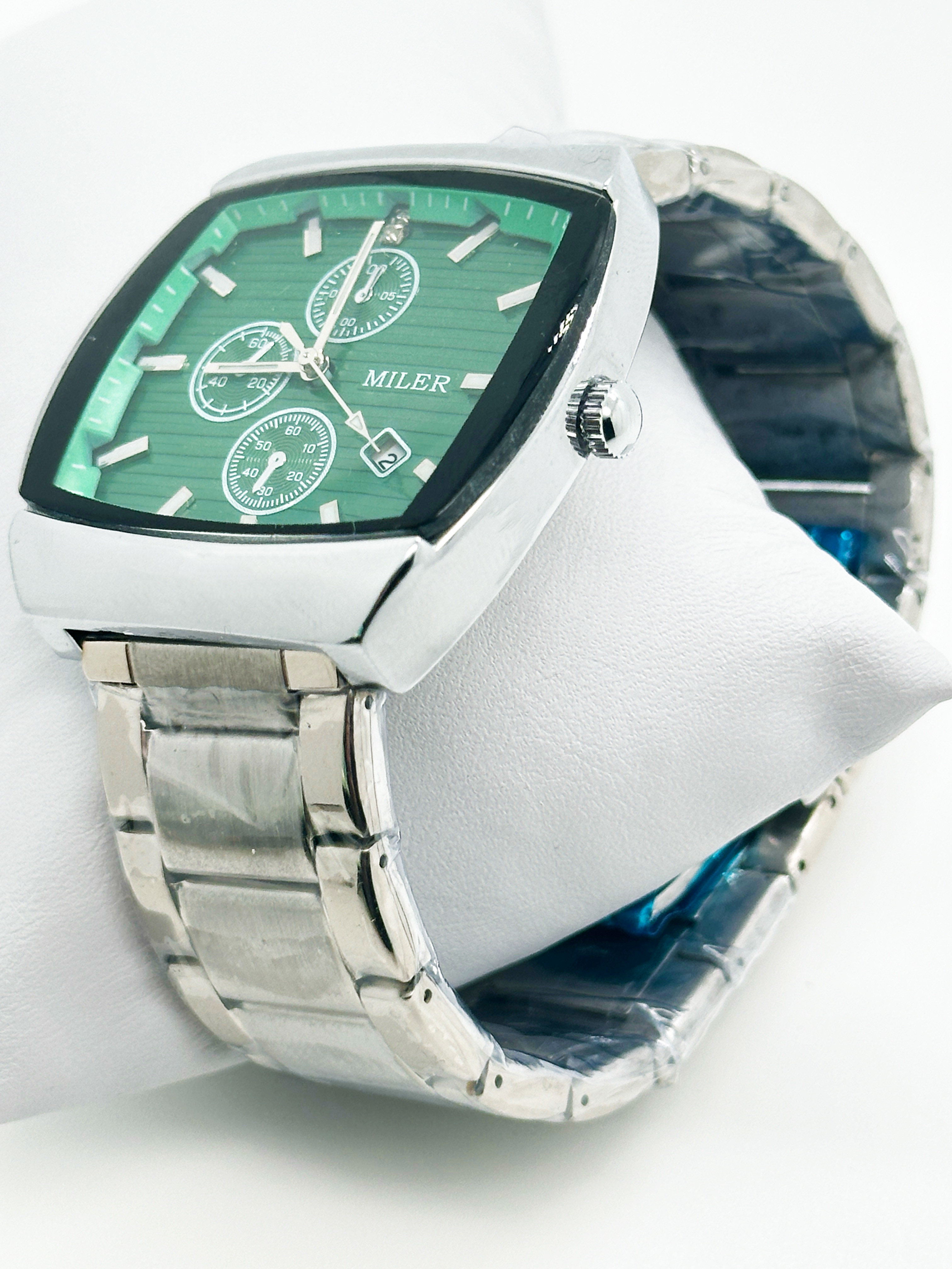 Custom Logo Quartz Waterproof Fashion Watch for Men Date Stainless Steel Watches Wrist Watch