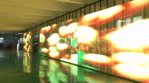 China Semi Outdoor 1000x500mm Transparent Video Glass Screen 1000-5000nits factory