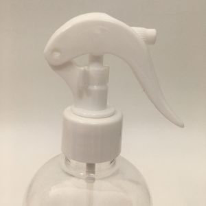 Minimum Order Quantity 10000pcs Customized Logo Nozzle Squeezing Container