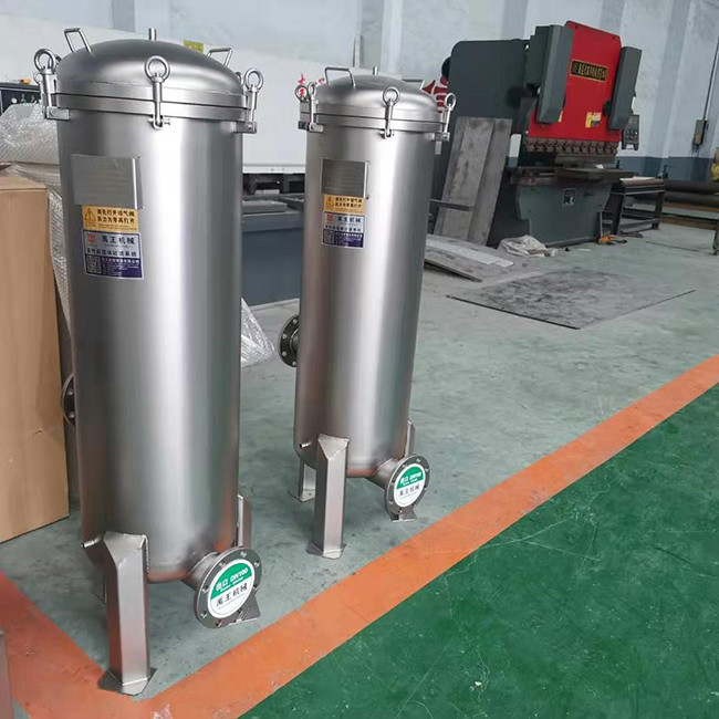 Multi Industrial High Flow Liquid Filter Cartridge Housings Vertical