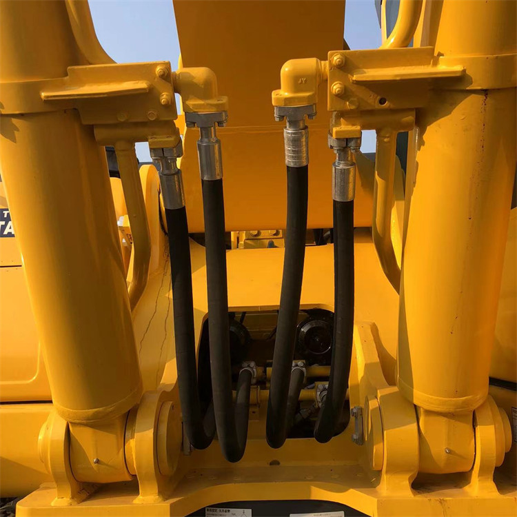Used Komatsu PC 450-8R Excavator with 1176 Working Hours and Original Hydraulic Pump