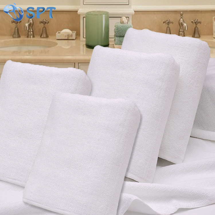 Customized Printing Plush Microfibre Bath Towel for Non-Fading and Easy Maintenance