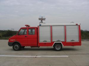 China 130hp 4x2 Emergency Rescue Fire Truck , Small Fire Tender With Fire Fighting Equipments factory