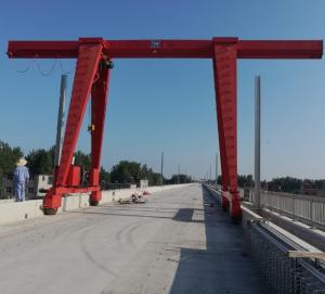 China Hydraulic Electric Tyred Gantry Crane Wheel Mounted factory