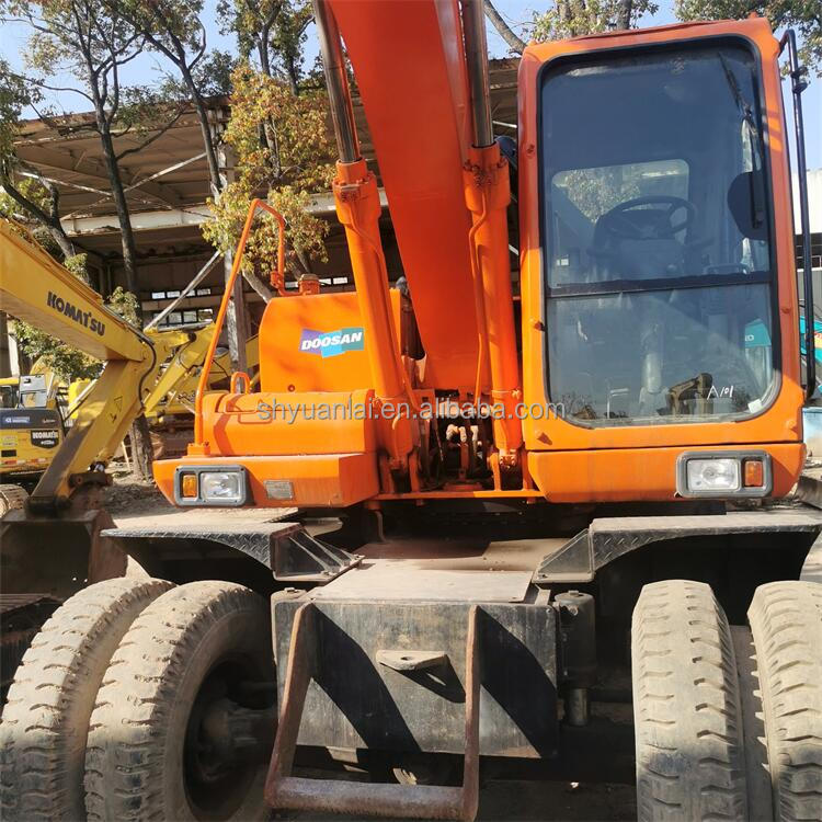 Affordable DOOSAN DH150W Excavator with Original Hydraulic Pump and Low Working Hours