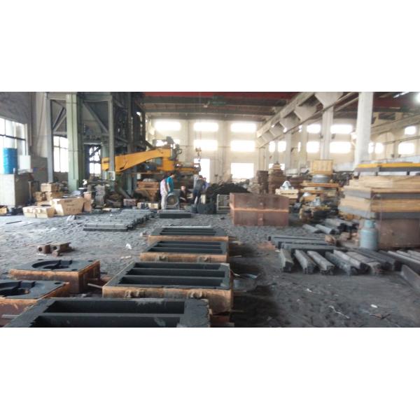 China Dactile Iron Gate Castings with Resin Sand Cast Process EB16004 factory